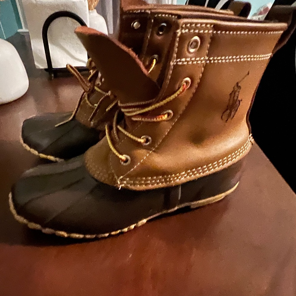 Ralph Lauren snow boots